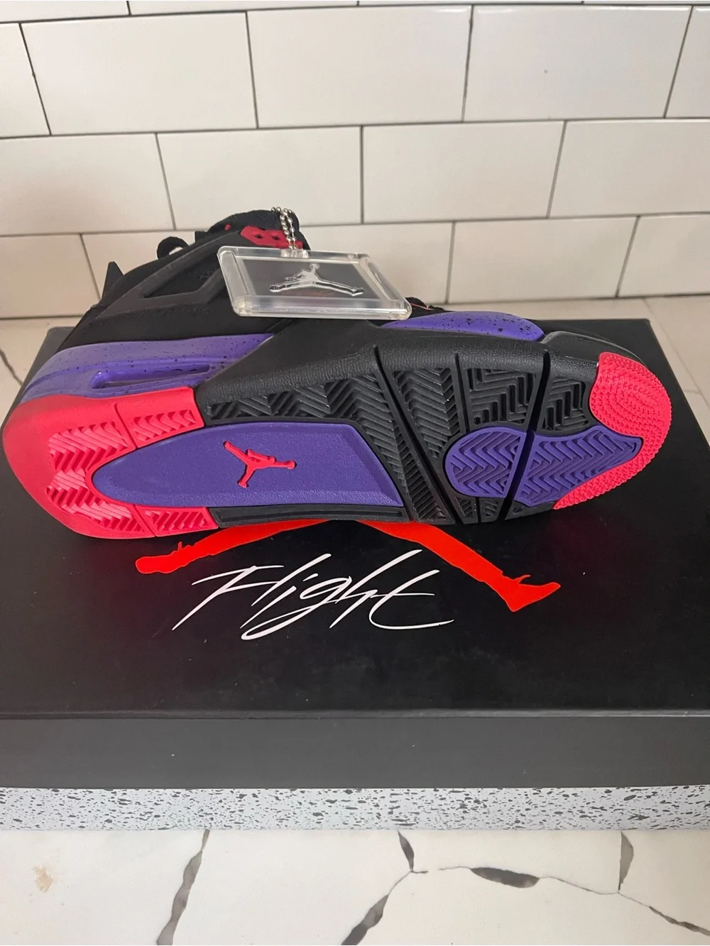 Men’s Retro 4 Raptor Size 5.5.